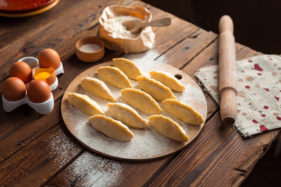 Time-Saving Cooking Tips Moms Swear By
