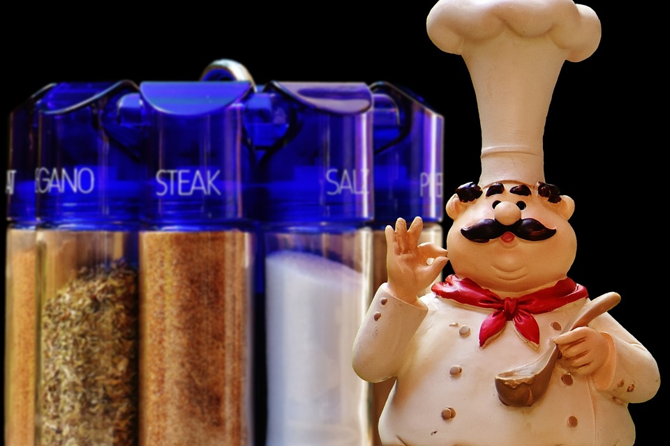 DIY Spice Rack Ideas for a Tidy Kitchen